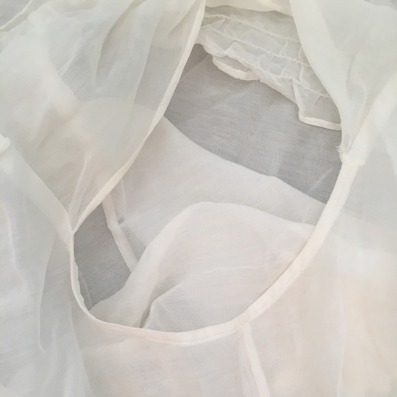 Sheer Theory Blouse - Picture 4 of 5